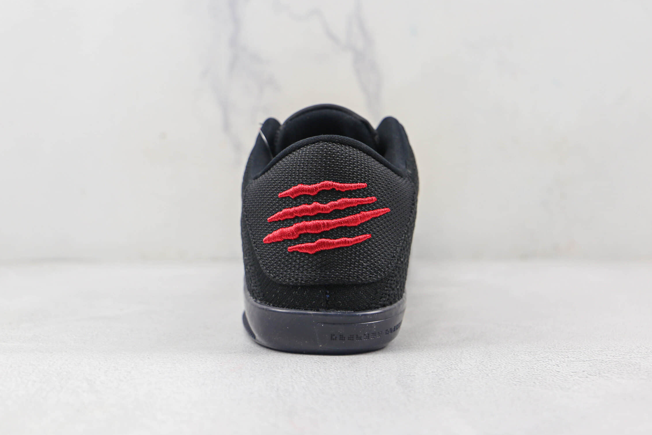 Nike Kobe 11 Elite Low 'Bruce Lee' 822675-706 - Premium Athletic Shoes for Superior Performance