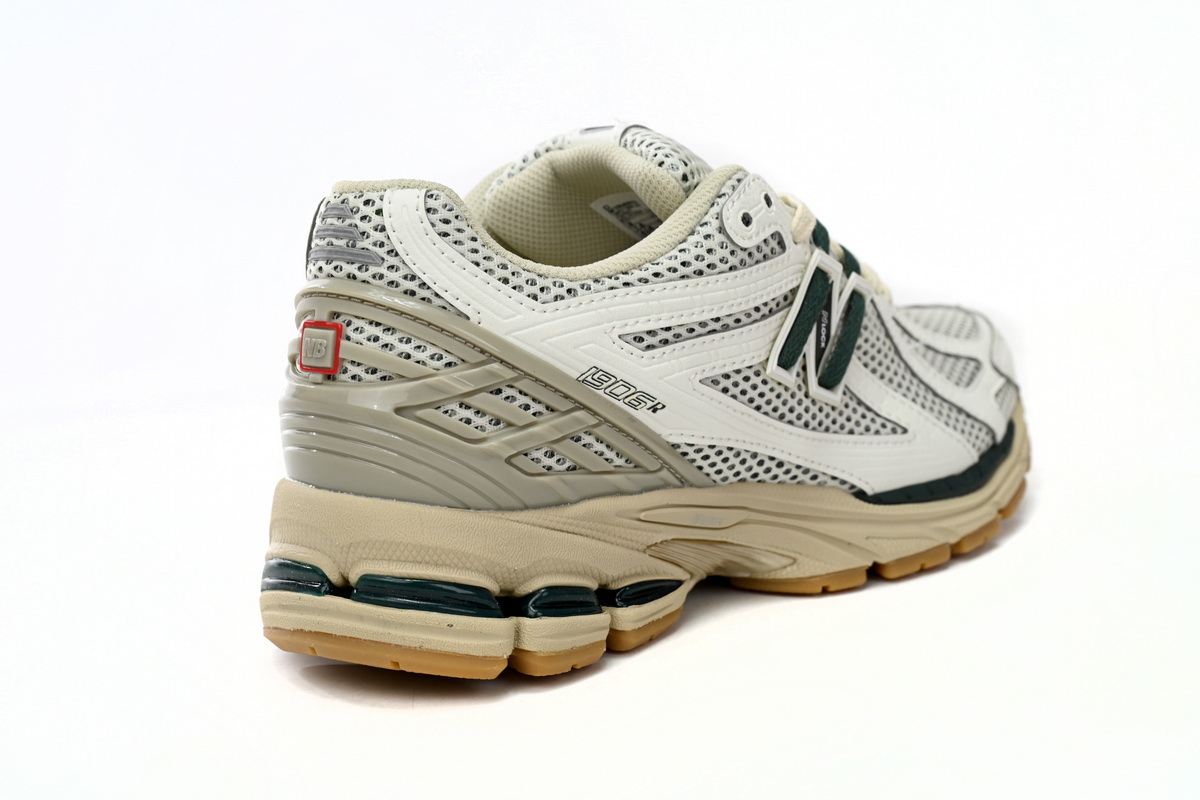 New Balance 1906R 'White Green' M1906RQ - Stylish and Comfortable Footwear