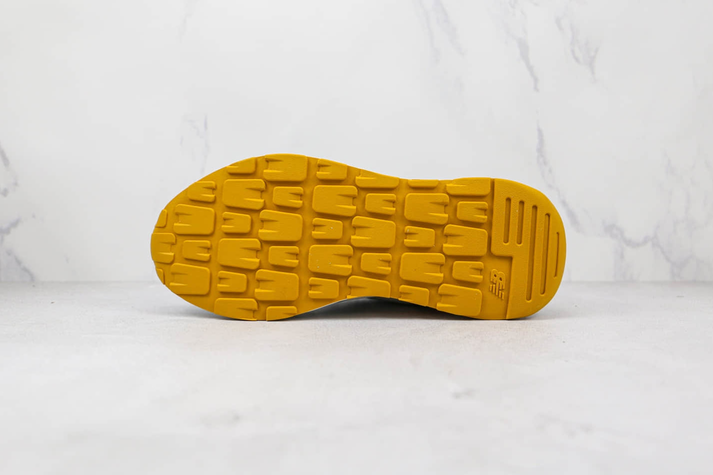 New Balance 57 40 'Multi-Color' W5740PG1 - Stylish and Comfortable Footwear